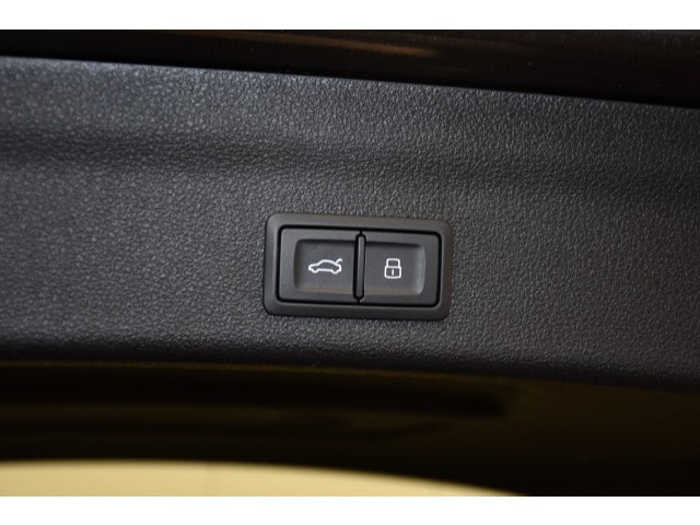 Audi S6 Avant Quattro