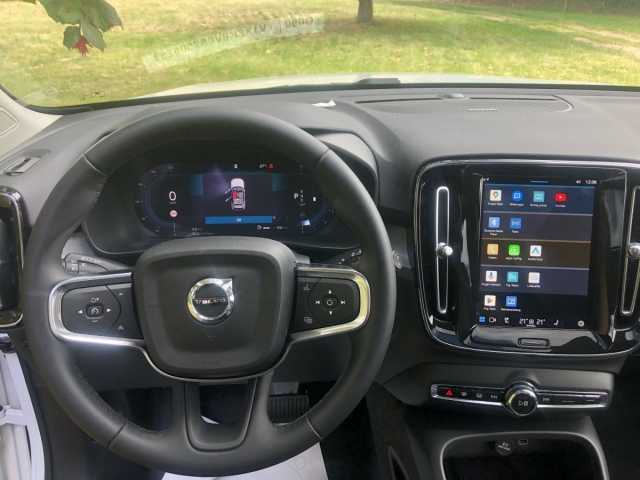 Volvo XC40 Dark Plus