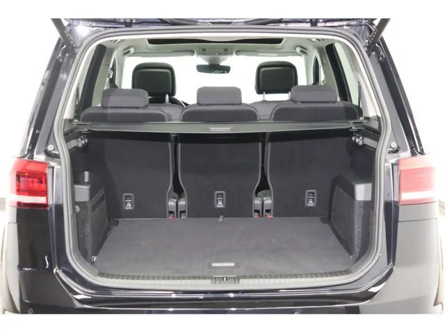 Volkswagen Touran 1.5 TSI Highline