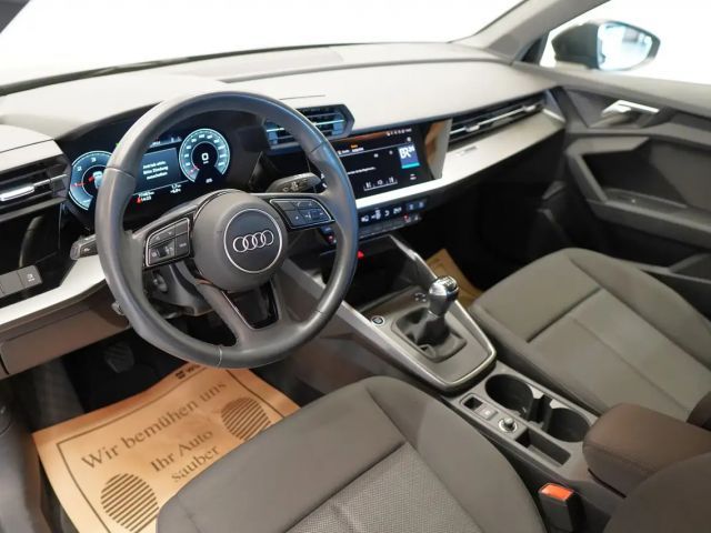 Audi A3 30 TDI Sedan