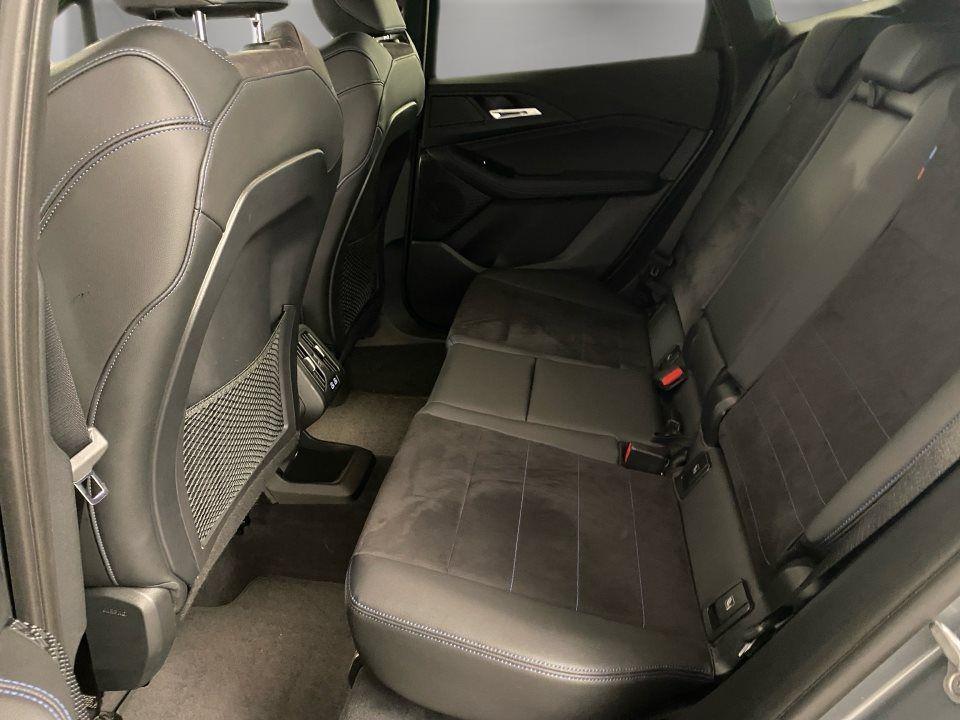 BMW 220 220i Active Tourer