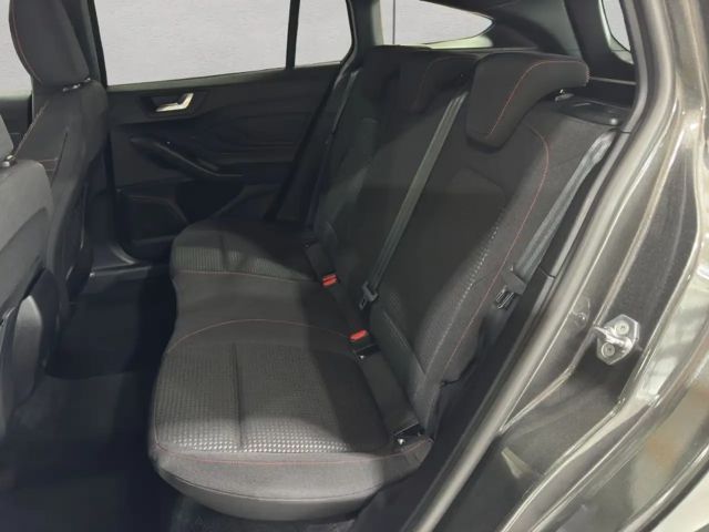 Ford Focus ST Line Wagon