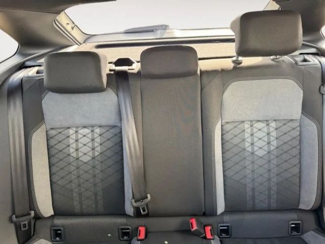 Volkswagen Taigo 1.0 TSI DSG IQ.Drive R-Line