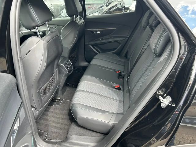 Peugeot 3008 Allure Pack EAT8 PureTech