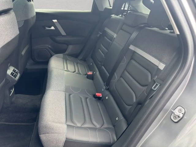 Citroën C4 PureTech Shine