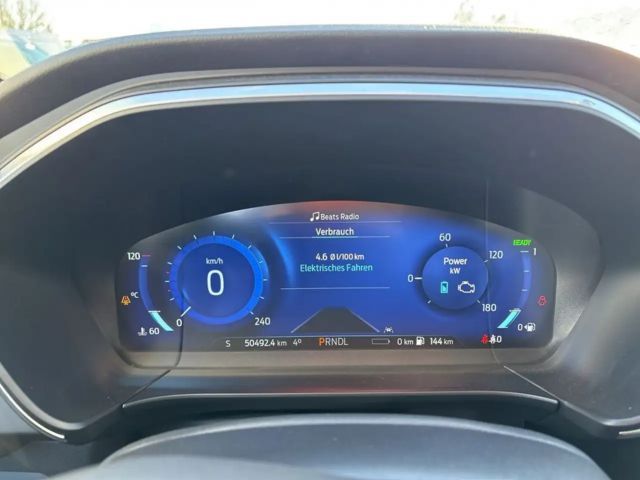 Ford Kuga Plug in Hybrid Titanium