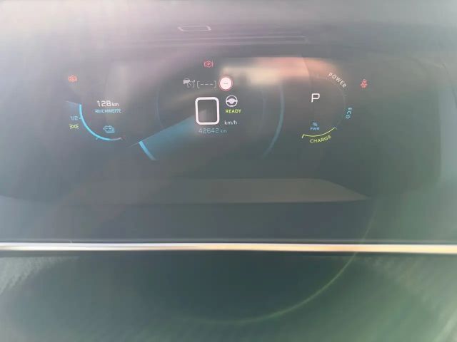 Peugeot E-2008 Allure Pack