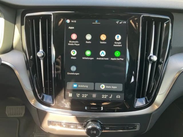 Volvo V60 Core Hybrid