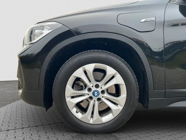 BMW X1 xDrive25e