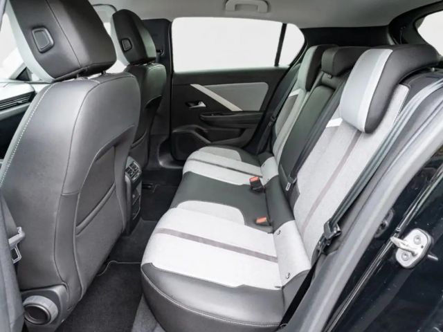 Opel Astra 1.2 Turbo Elegance Turbo