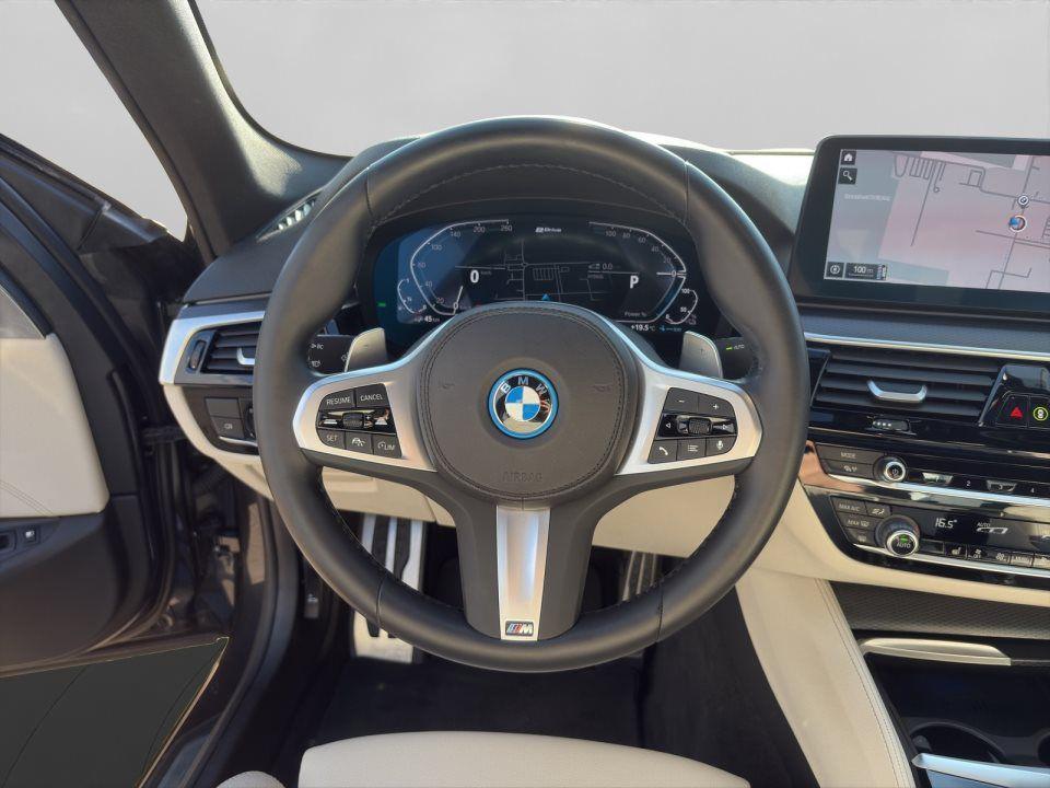 BMW 545 545e Sedan xDrive