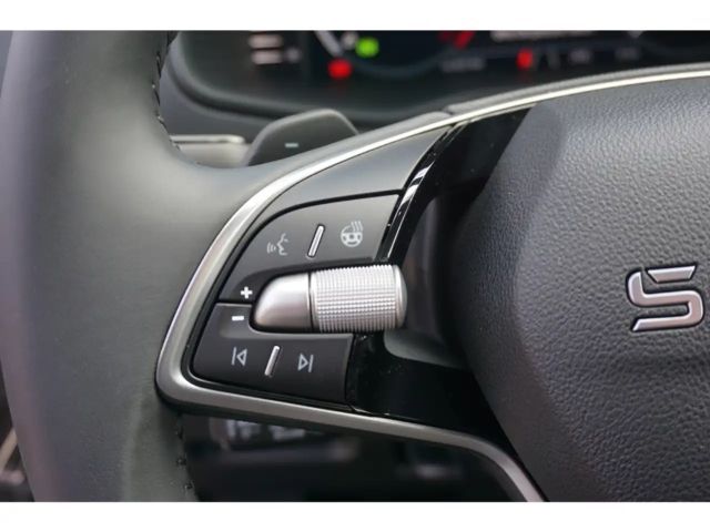 Skoda Karoq 1.5 TSI Tour