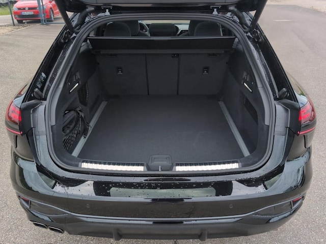 Audi A6 Avant Quattro S-Tronic