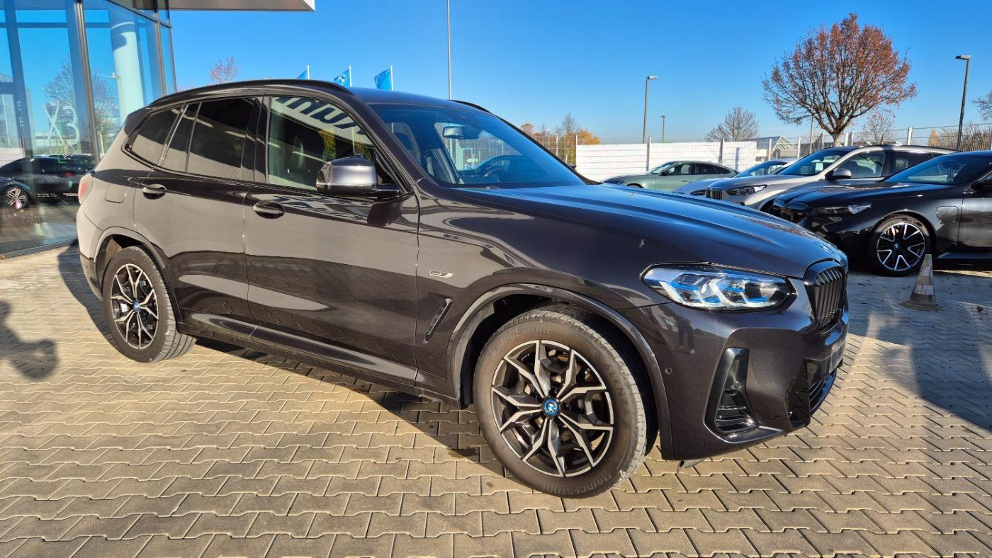 BMW X3 xDrive30e