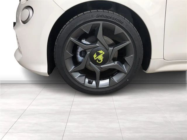 Abarth 500e 42 kWh 155 PS