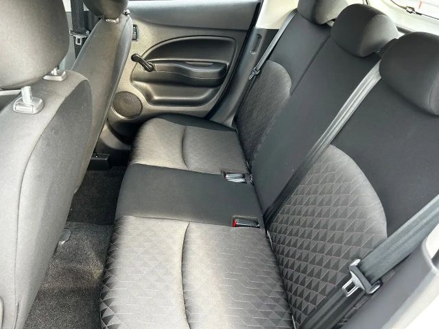 Mitsubishi Space Star Star