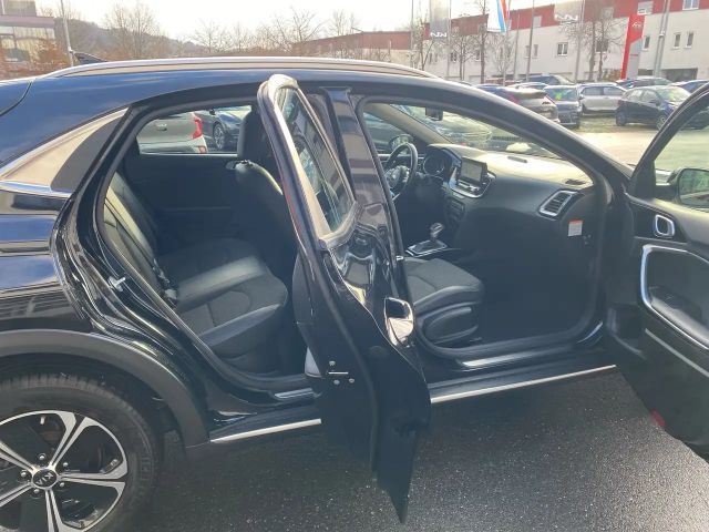 Kia XCeed Hybrid PHEV Vision