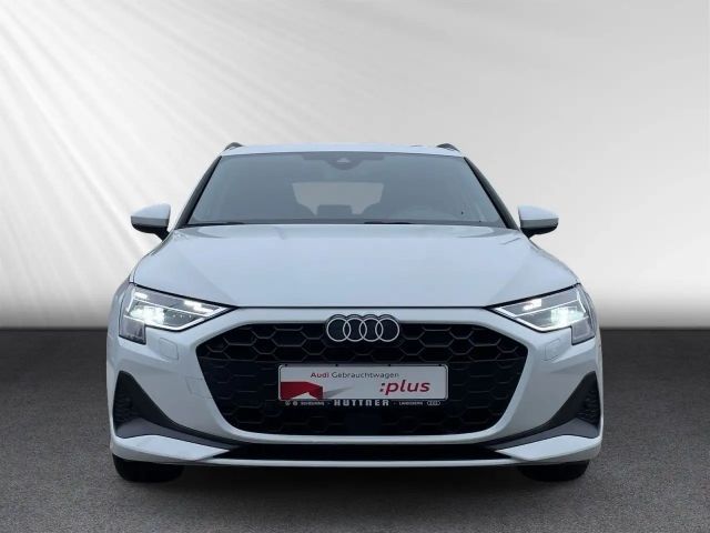 Audi A3 30 TFSI S-Tronic Sedan Sportback