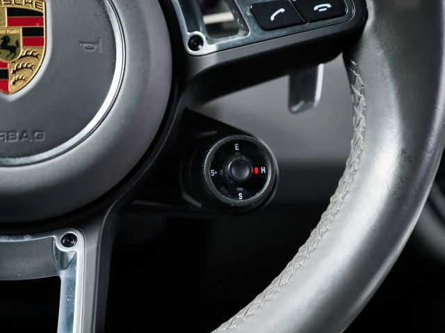 Porsche Cayenne E-Hybrid S Turbo