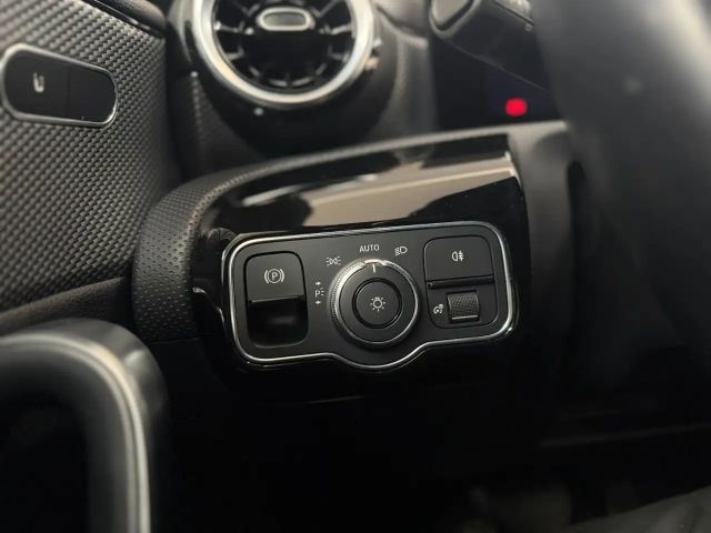 Mercedes-Benz A 180 Progressive