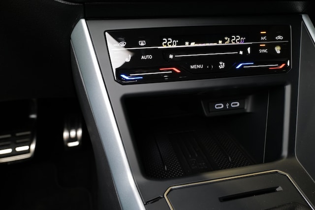 Volkswagen Taigo 1.0 TSI DSG