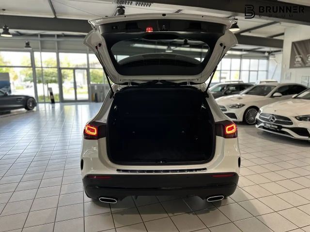 Mercedes-Benz GLA 250 4MATIC AMG Line