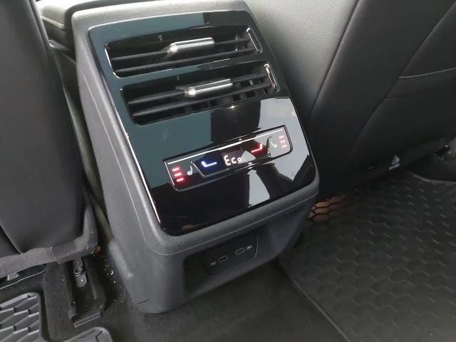 Volkswagen ID.7 Business Pro Tourer