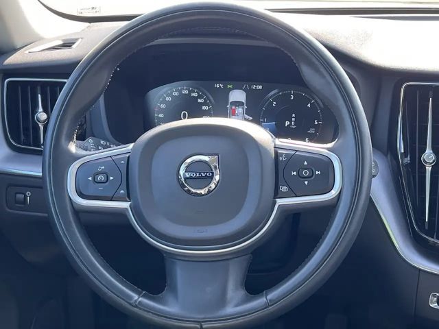 Volvo XC60 B4D (197 PS) AG8|MomentumPRO|Panorama