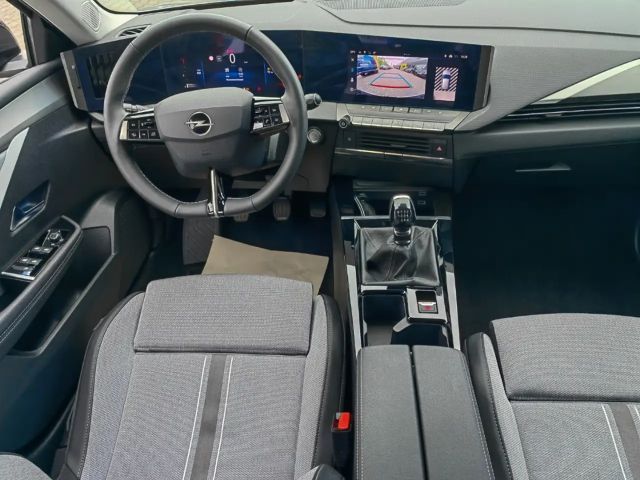 Opel Astra 1.2 Turbo Elegance Turbo