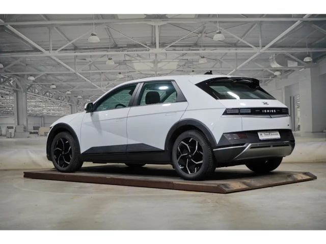 Hyundai IONIQ 5 58kWh Basismodell Winterräder