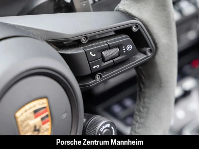 Porsche 911 4 Coupé GTS Targa