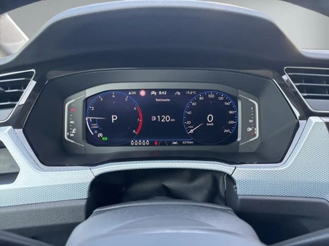 Volkswagen Touran 1.5 TSI DSG