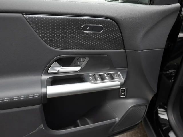 Mercedes-Benz GLA 180 Progressive