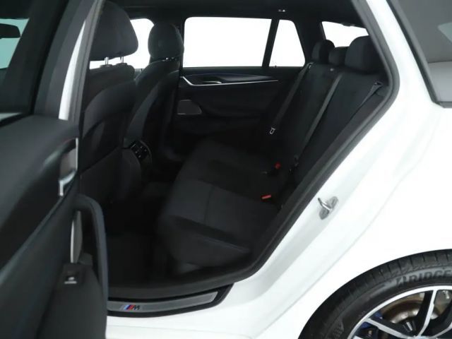 BMW 530 530e M-Sport Touring xDrive