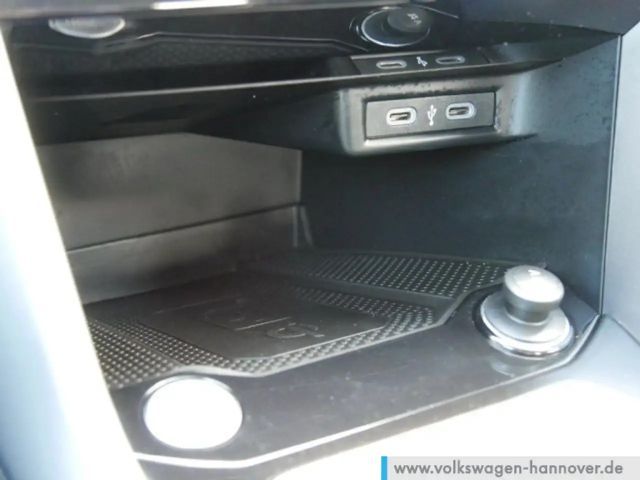 Volkswagen T-Roc 1.5 TSI DSG Life