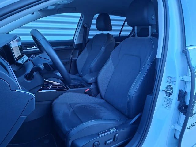 Volkswagen Golf DSG Style eHybrid