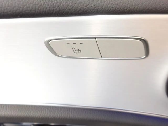 Mercedes-Benz E 220 AVANTGARDE E 220 d Sedan