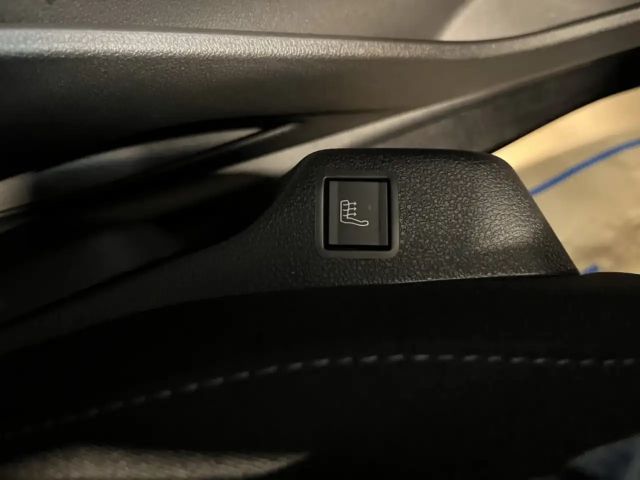 Opel Combo PKW BHDI 100 5-Sitzer