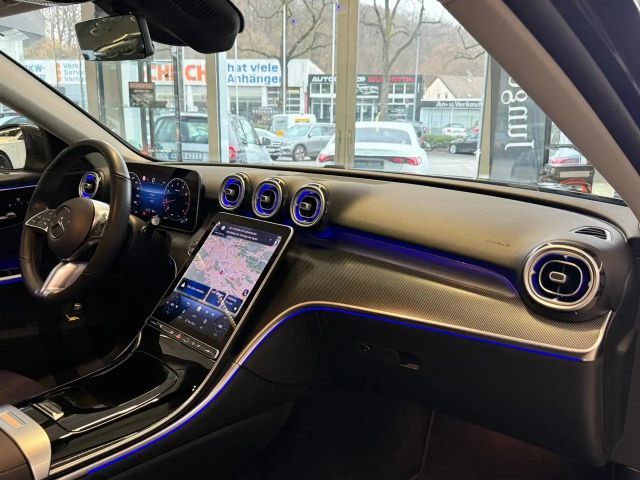 Mercedes-Benz C 180 AVANTGARDE Sedan