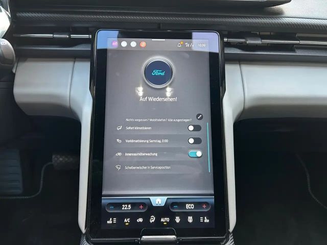 Ford Capri Premium RWD