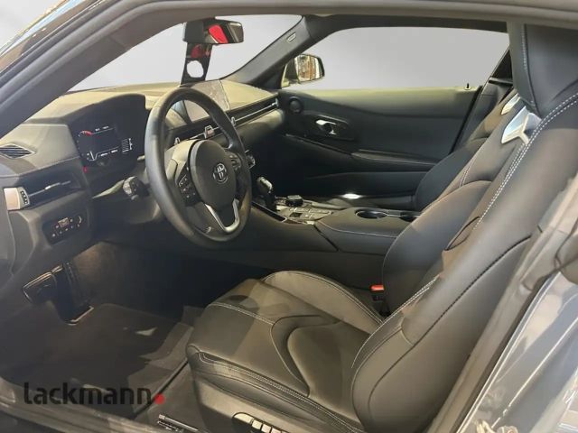 Toyota Supra Dynamic GR