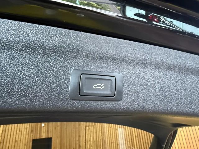 Audi A6 Avant Quattro