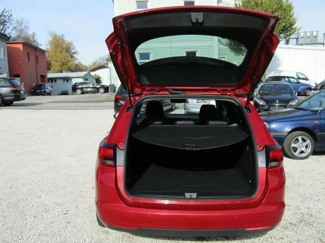 Opel Astra Design&Tech Start/Stop