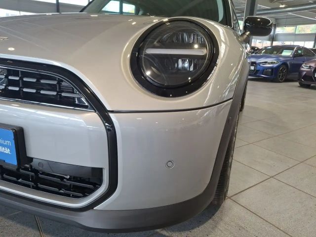 MINI Cooper COOPER C Favoured Trim Steptronic Navi DSG Bluet