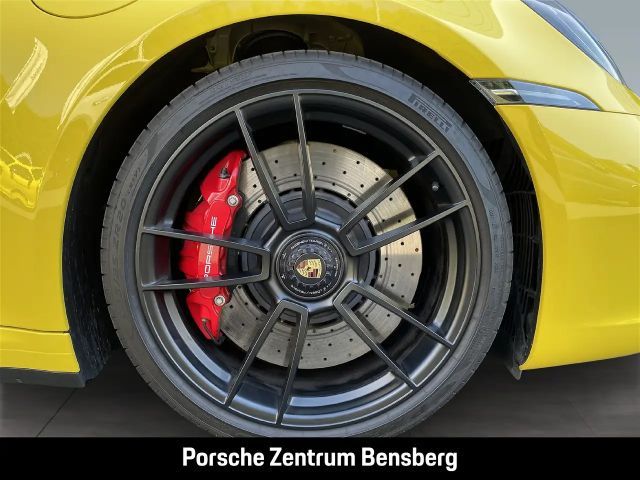 Porsche 992 Cabrio Carrera GTS