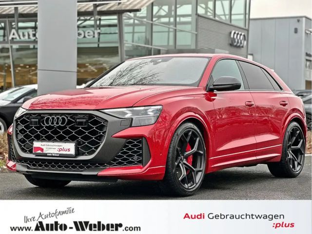 Audi RS Q8 Performance