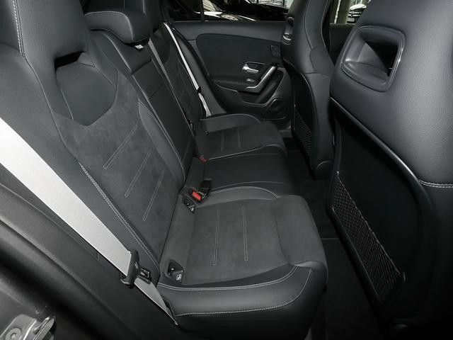 Mercedes-Benz A 220 4MATIC