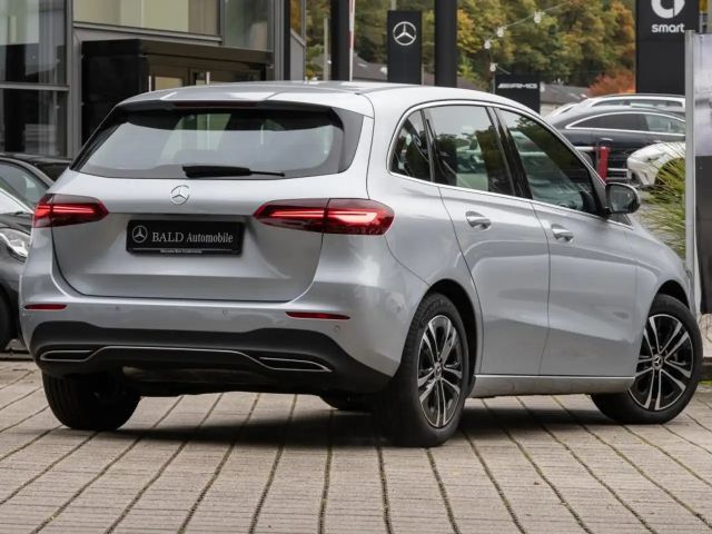 Mercedes-Benz B 200 Progressive