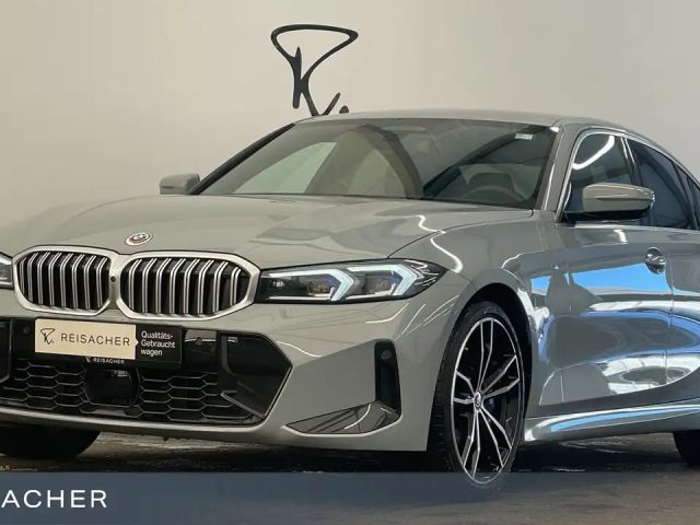 BMW 330 330i M-Sport Sedan xDrive