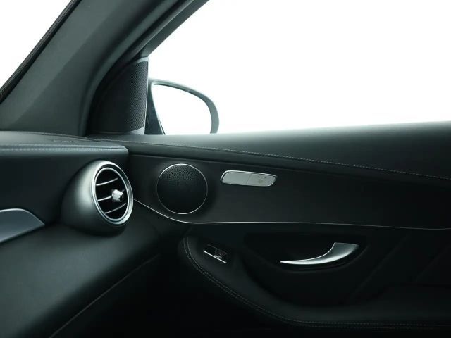 Mercedes-Benz GLC 300 4MATIC AMG Line Coupé